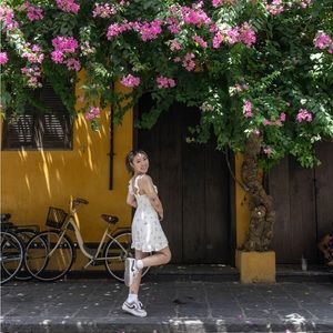 Meet your Posher, Joy